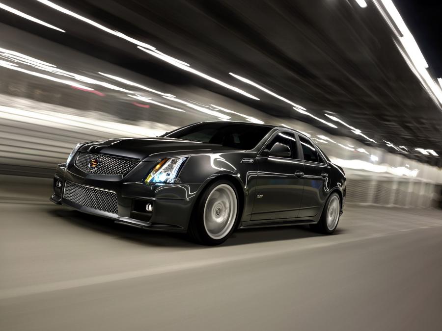  Cadillac CTS-V 2011 года  (фото 1 из 7)